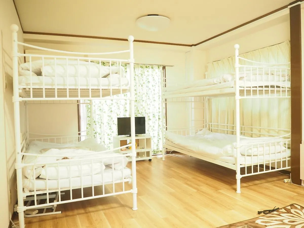 Holiday View Inn Tokyo Hostel